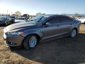 Salvage Ford Fusion
