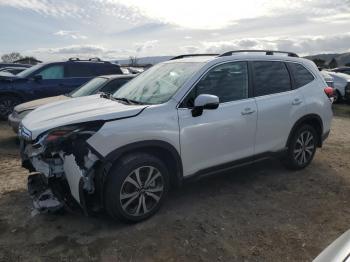  Salvage Subaru Forester