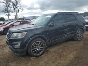  Salvage Ford Explorer