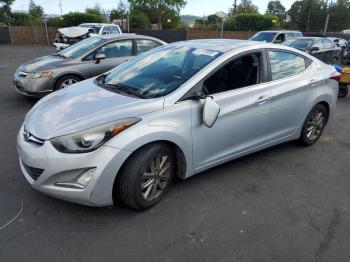  Salvage Hyundai ELANTRA