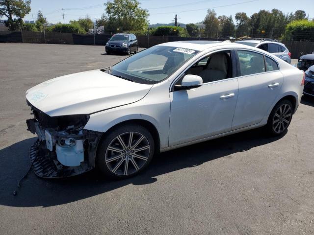  Salvage Volvo S60