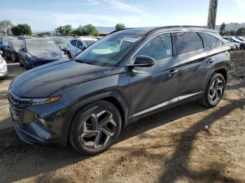  Salvage Hyundai TUCSON