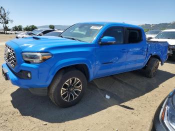  Salvage Toyota Tacoma
