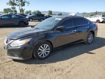  Salvage Nissan Altima