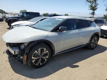  Salvage Kia EV6