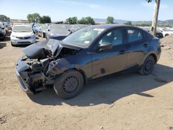  Salvage Toyota Yaris