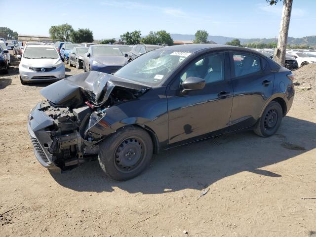  Salvage Toyota Yaris