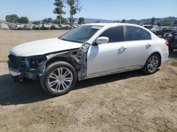  Salvage Hyundai Genesis