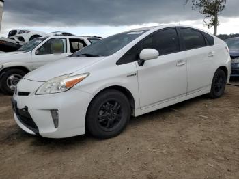  Salvage Toyota Prius