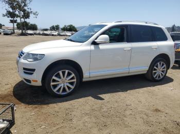  Salvage Volkswagen Touareg