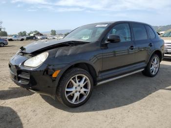  Salvage Porsche Cayenne