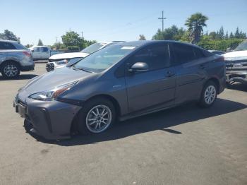  Salvage Toyota Prius
