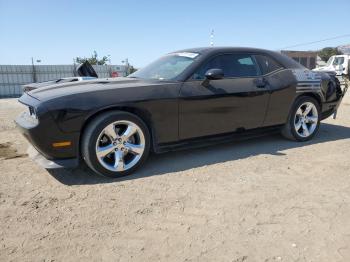  Salvage Dodge Challenger