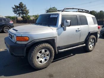  Salvage Toyota FJ Cruiser