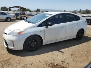  Salvage Toyota Prius