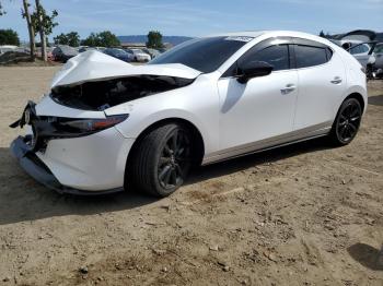  Salvage Mazda 3