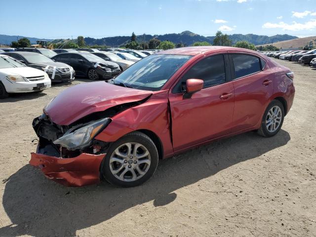  Salvage Toyota Yaris