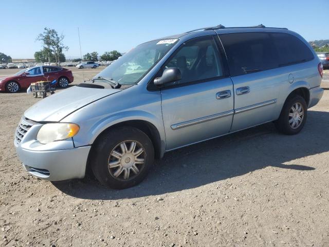  Salvage Chrysler Minivan