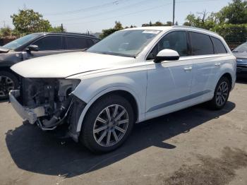  Salvage Audi Q7