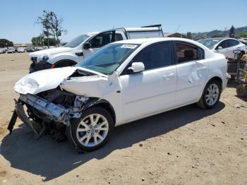  Salvage Mazda 3
