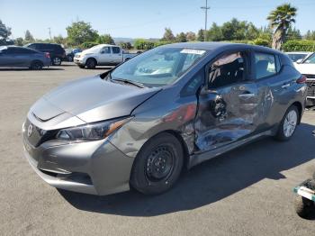  Salvage Nissan LEAF
