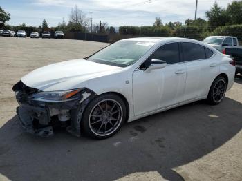  Salvage Lexus Es
