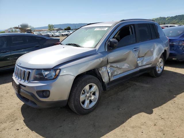  Salvage Jeep Compass