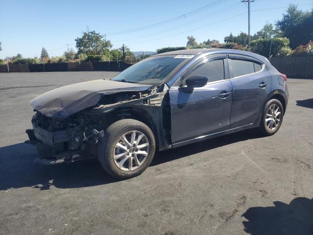  Salvage Mazda 3