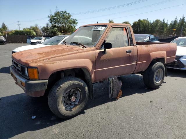  Salvage Toyota Pickup