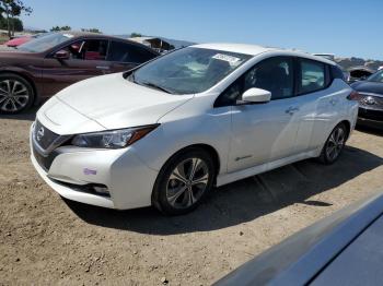 Salvage Nissan LEAF