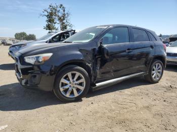  Salvage Mitsubishi Outlander