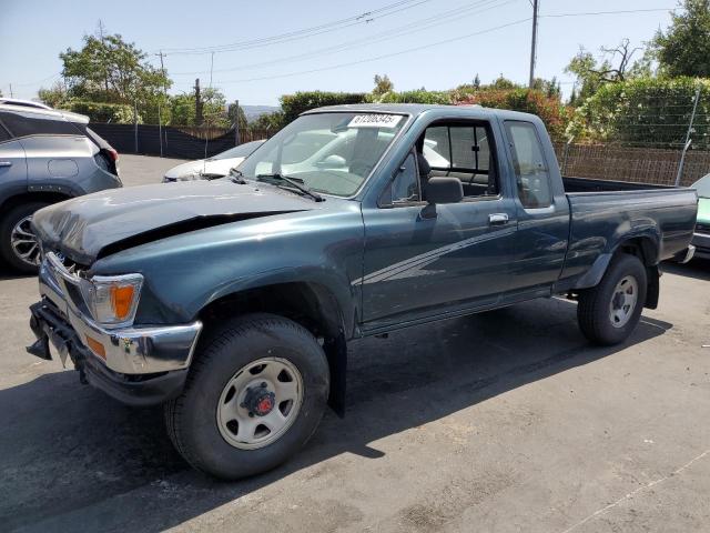  Salvage Toyota Pickup