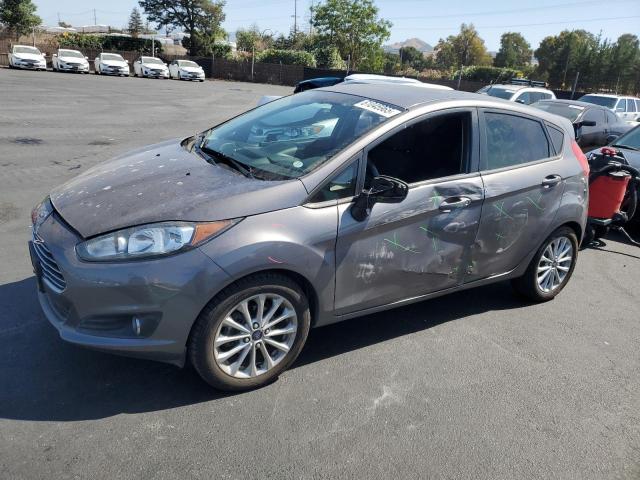  Salvage Ford Fiesta