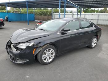  Salvage Chrysler 200