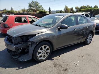  Salvage Mazda 3