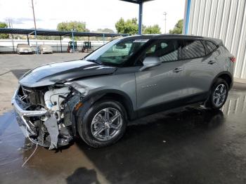  Salvage Chevrolet Blazer