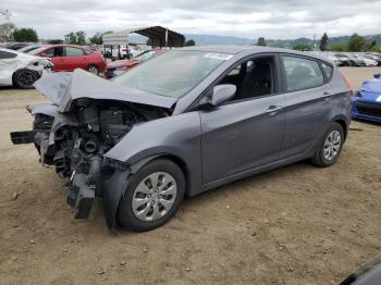  Salvage Hyundai ACCENT