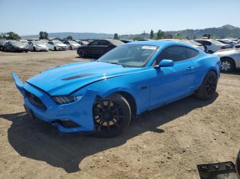  Salvage Ford Mustang