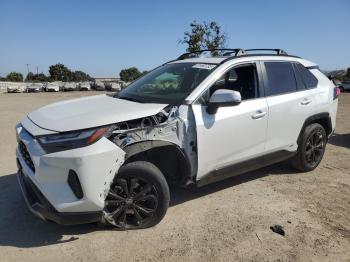  Salvage Toyota RAV4