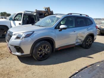  Salvage Subaru Forester