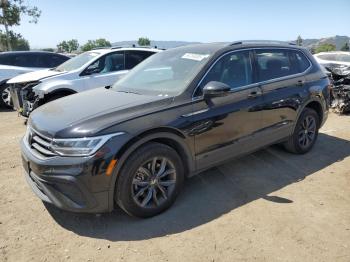 Salvage Volkswagen Tiguan