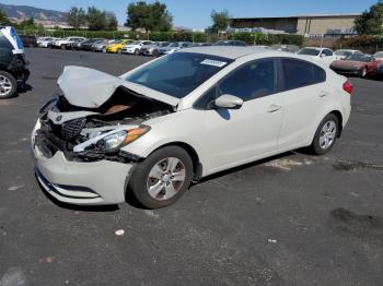  Salvage Kia Forte