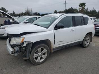  Salvage Jeep Compass