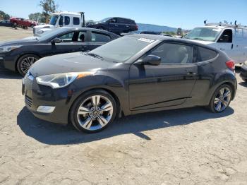  Salvage Hyundai VELOSTER