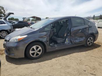  Salvage Toyota Prius