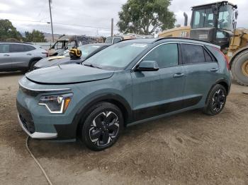  Salvage Kia Niro