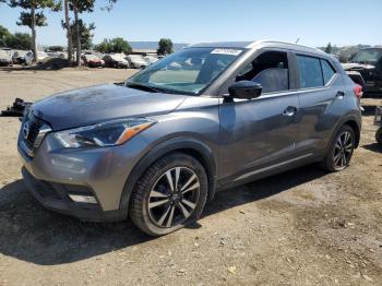  Salvage Nissan Kicks