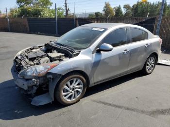  Salvage Mazda 3