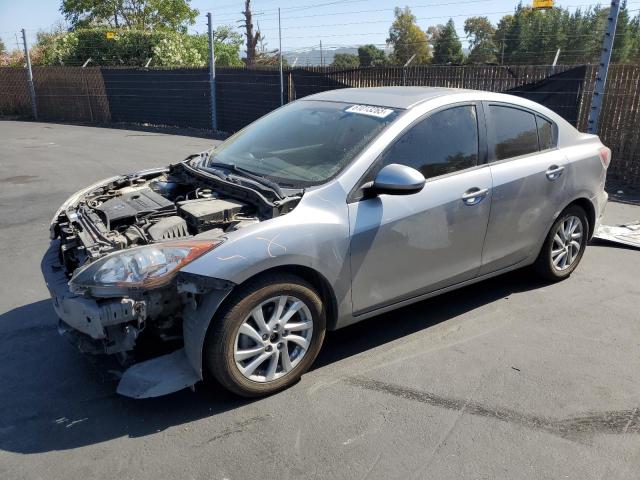  Salvage Mazda 3