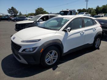  Salvage Hyundai KONA